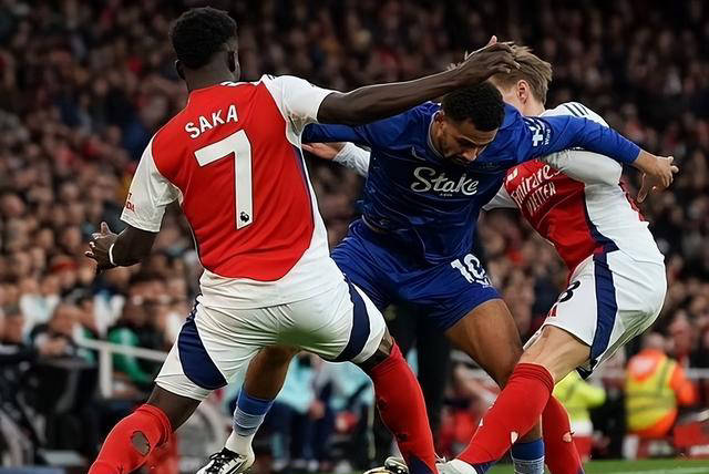 北青谈国少选帅：万厚良等人参与竞聘，周海滨成绩突出获优势（北青：国少主帅竞聘启动，万厚良等参与，周海滨凭战绩占先机）