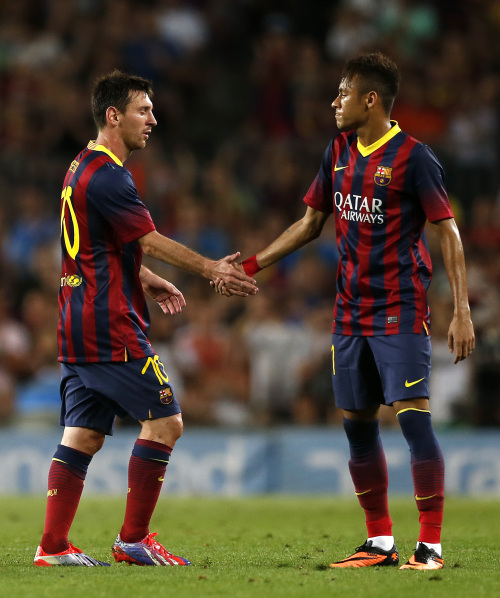 马德兴：我们的足球领导没有荣辱观，不觉得0-8是耻辱（马德兴直指足球管理层缺乏荣辱观：0-8惨败竟不被视为耻辱）