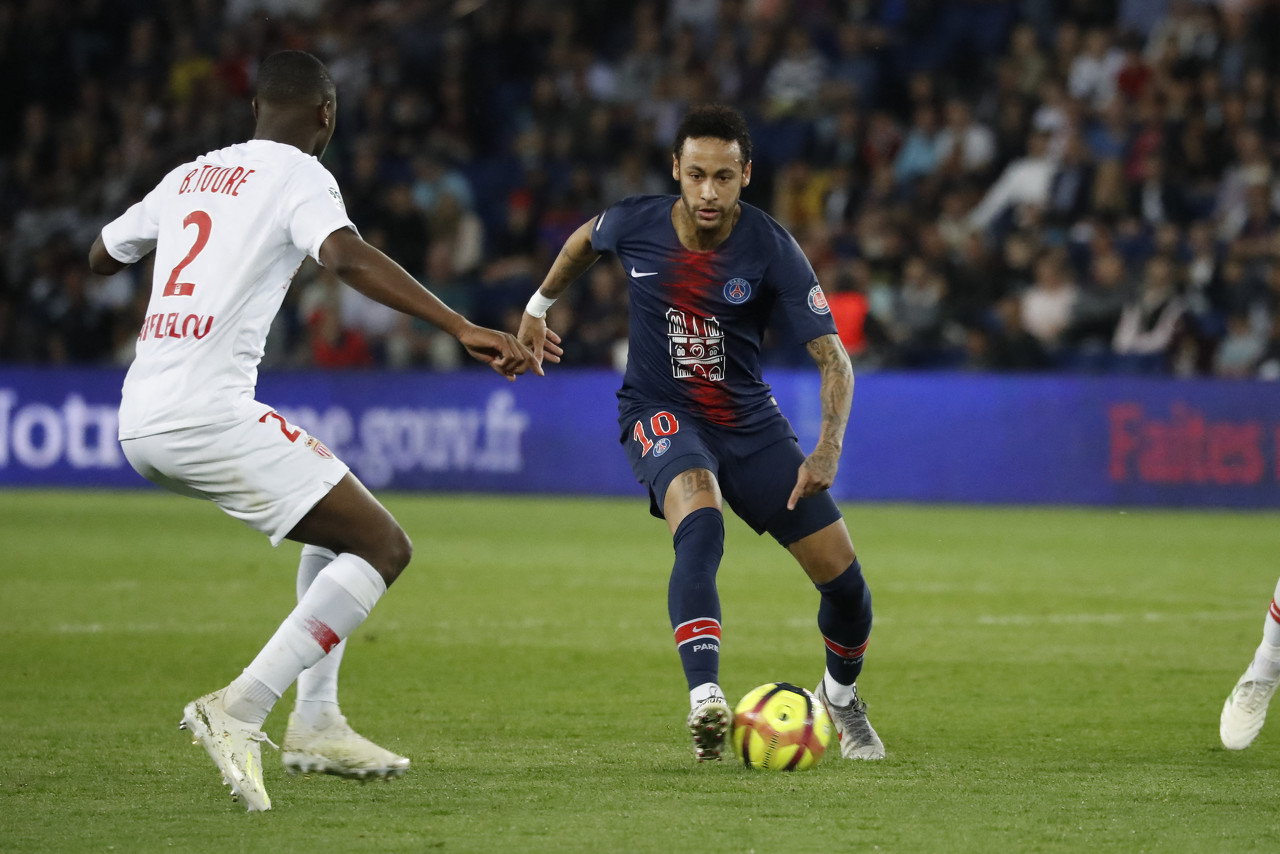 罗慕洛：韩国给我留下了许多美好回忆，泡菜汤至今仍让我怀念（罗慕洛：在韩国的美好时光难忘，最惦记的还是那碗泡菜汤）