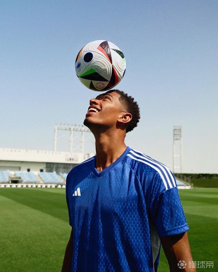 皇马公布欧冠战曼城名单：姆巴佩受伤仍入选，卡马文加缺席（皇马官宣欧冠对曼城大名单：姆巴佩带伤入列，卡马文加无缘）